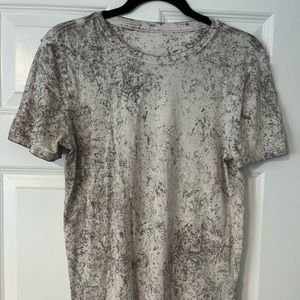 Lululemon T